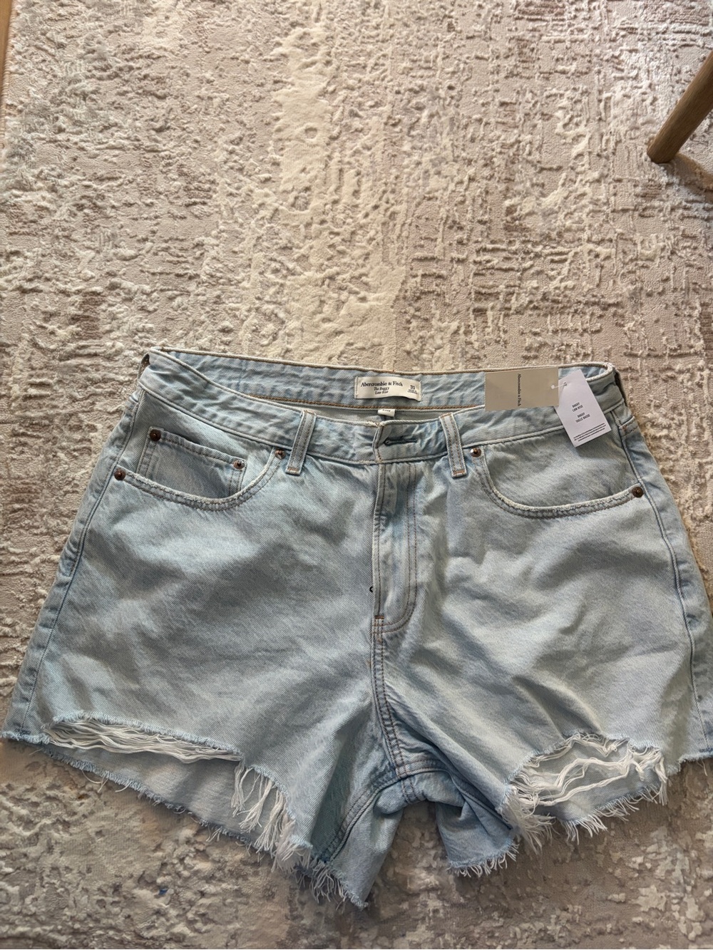 NWT Abercombie Curve Love Short